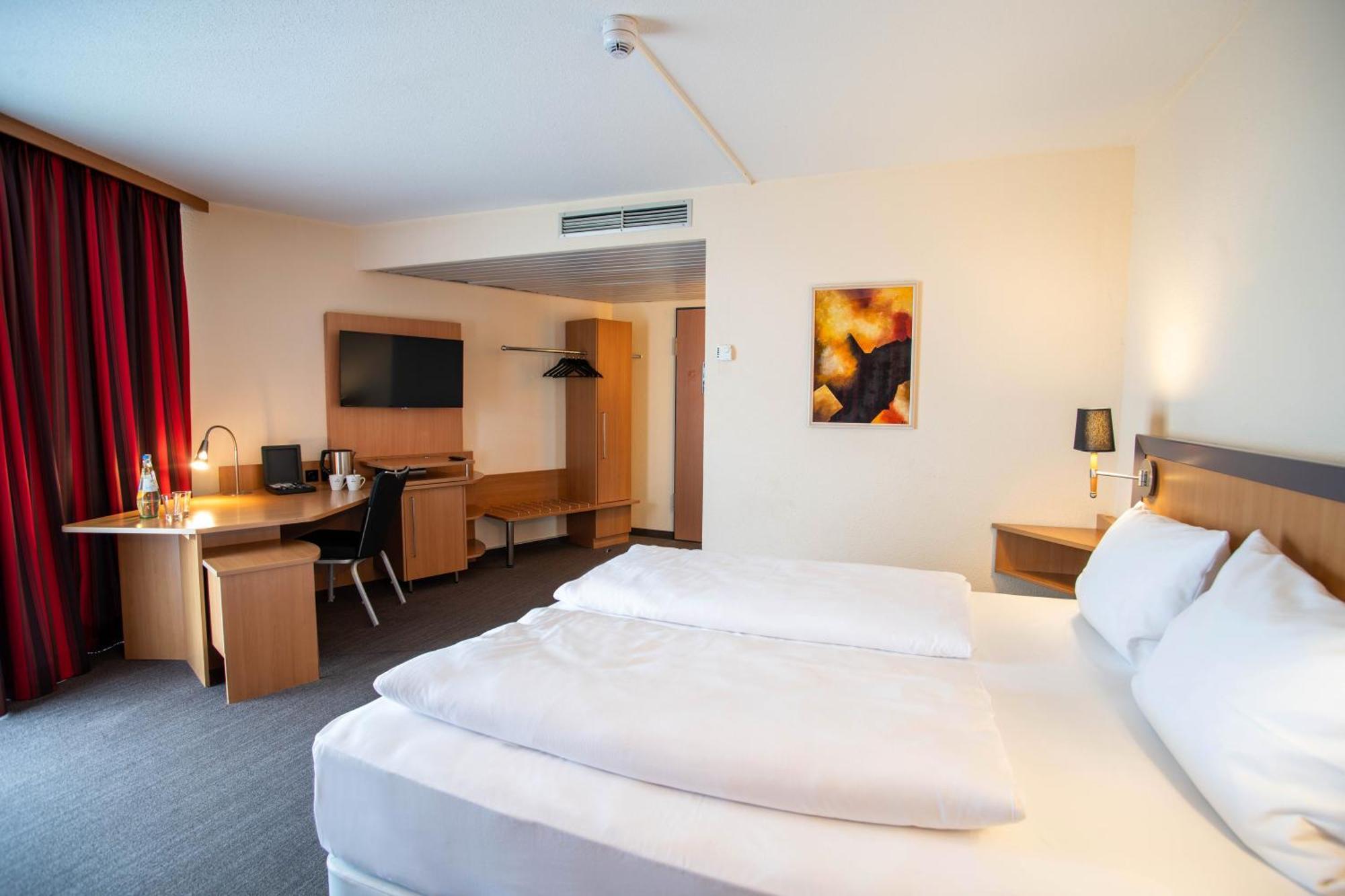 Best Western Conference Airporthotel Frankfurt Moerfelden Екстериор снимка