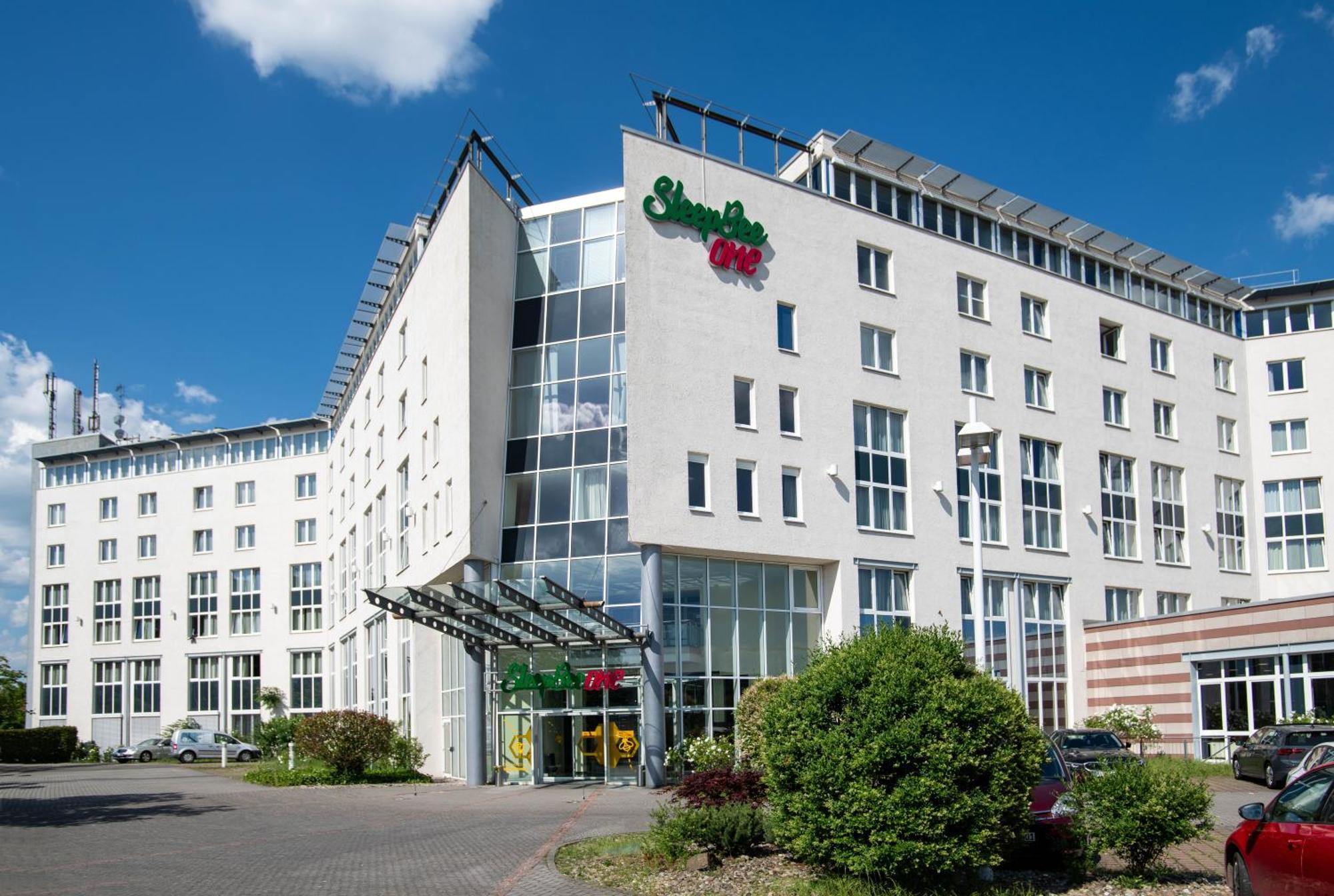 Best Western Conference Airporthotel Frankfurt Moerfelden Екстериор снимка