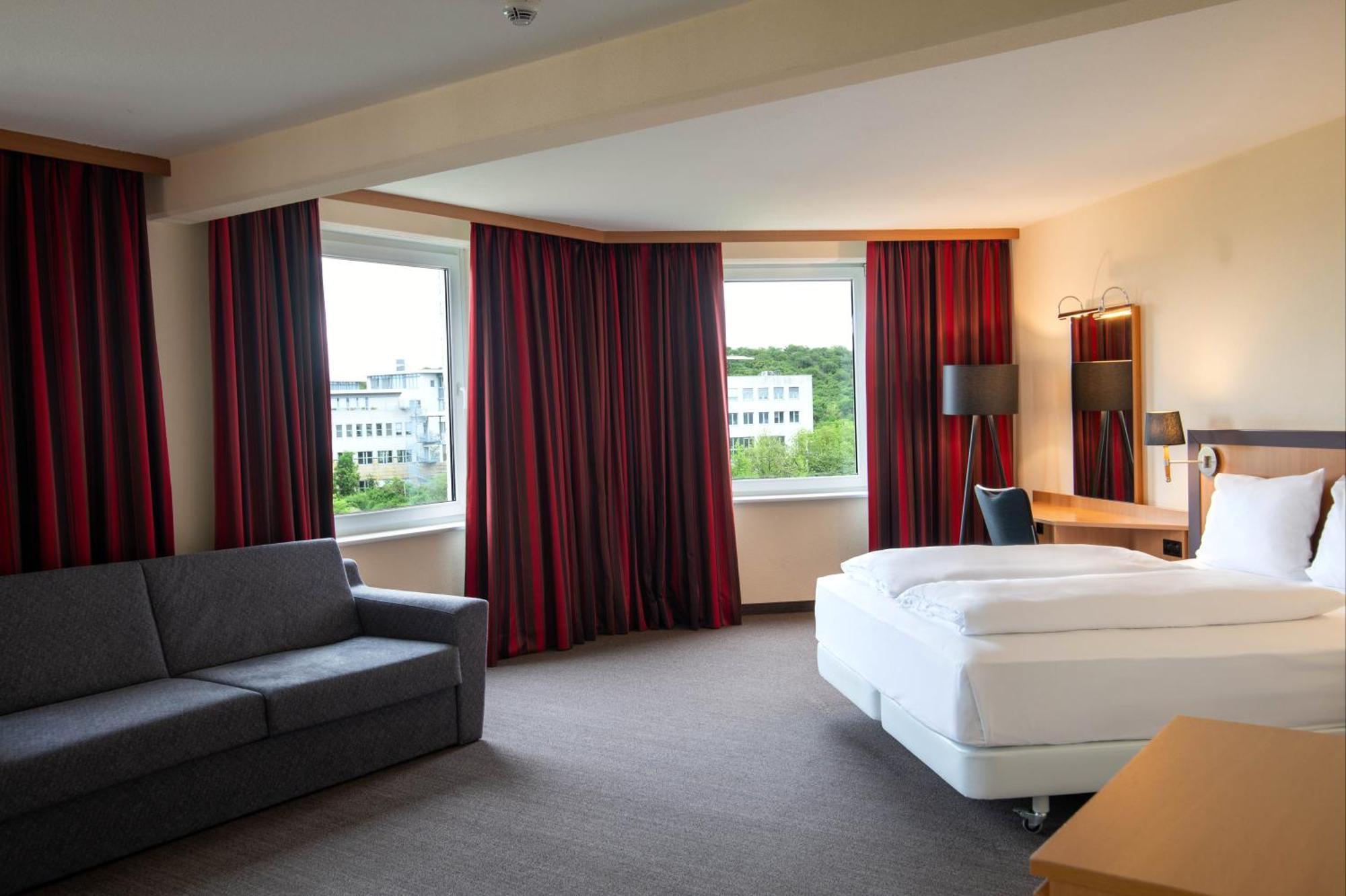 Best Western Conference Airporthotel Frankfurt Moerfelden Екстериор снимка