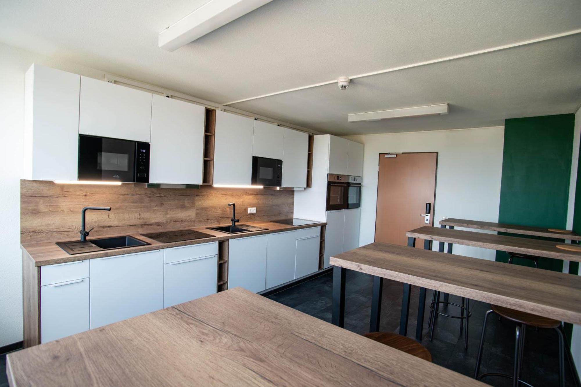 Best Western Conference Airporthotel Frankfurt Moerfelden Екстериор снимка